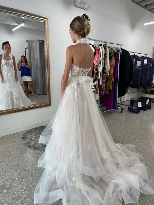 Halter-neck wedding gown with layered tulle